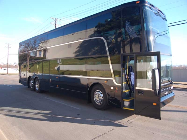 55-passenger-charter-bus-rental